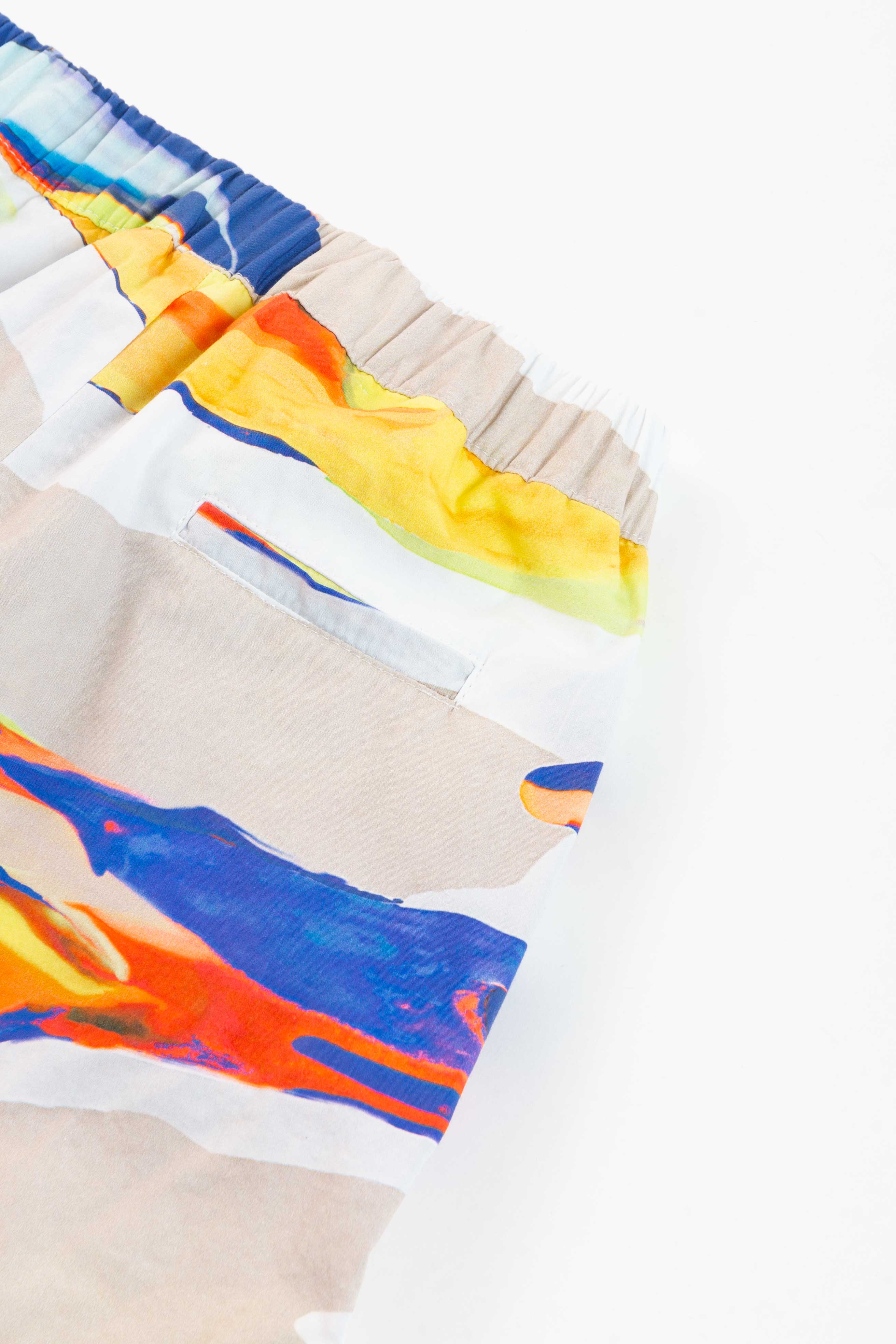 MULTICOLOR