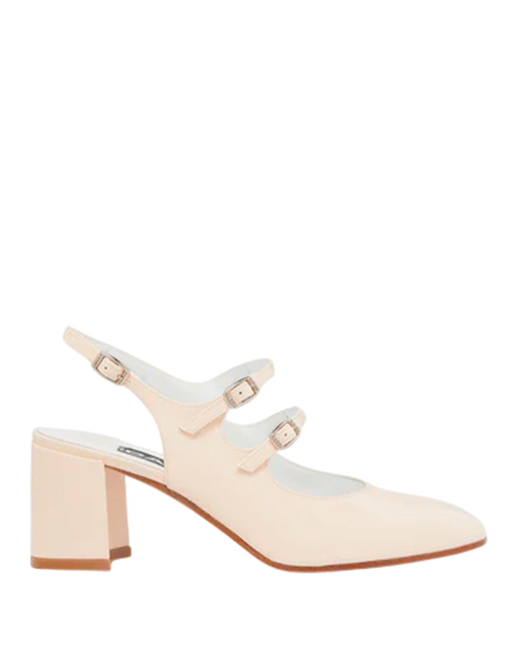 Sandals with heel