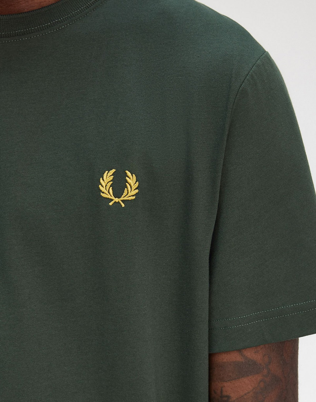 Fred Perry T SHIRT CON LOGO RICAMATO Verde
