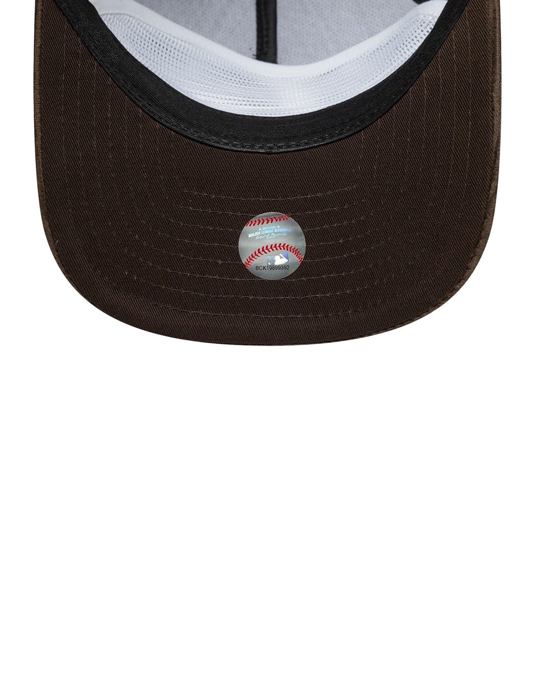 New Era Marrone