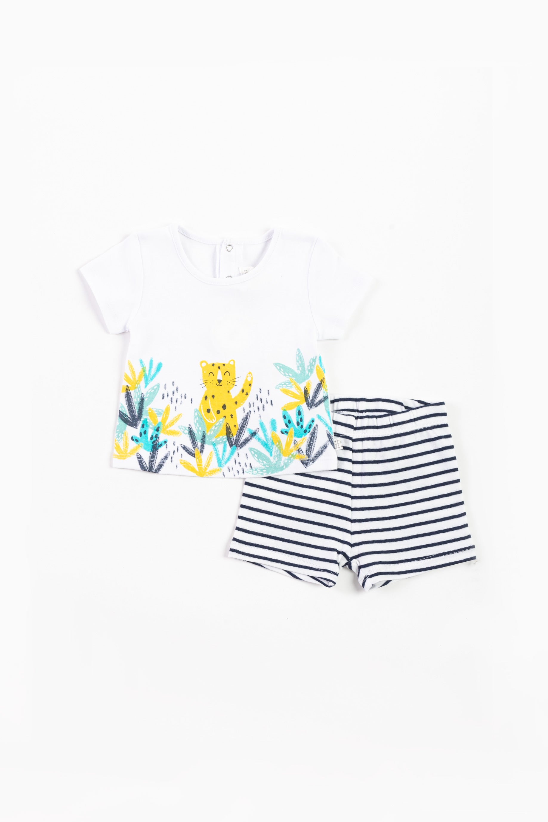 COMPLETO CON T-SHIRT E SHORT