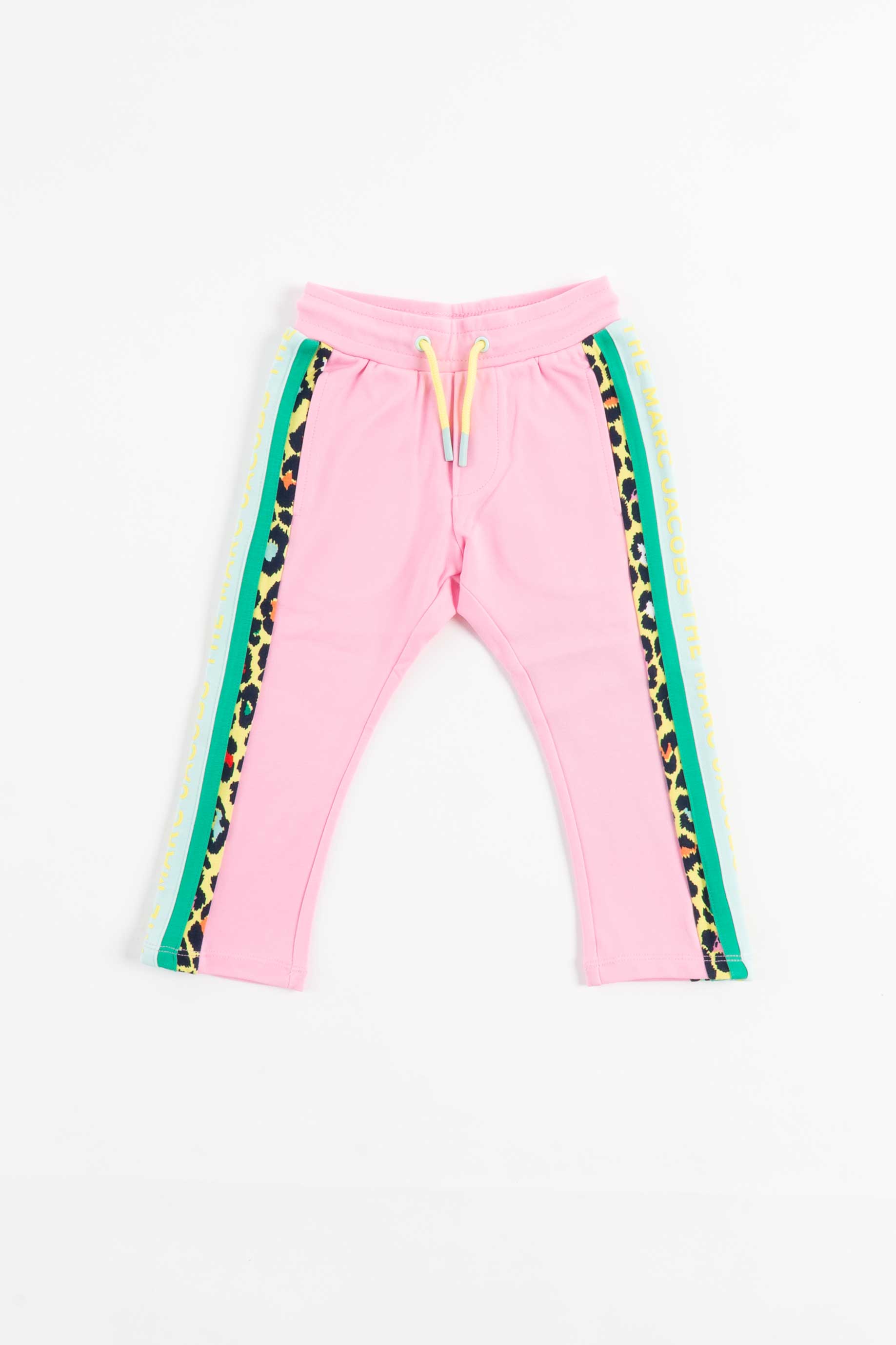 United color sports trousers