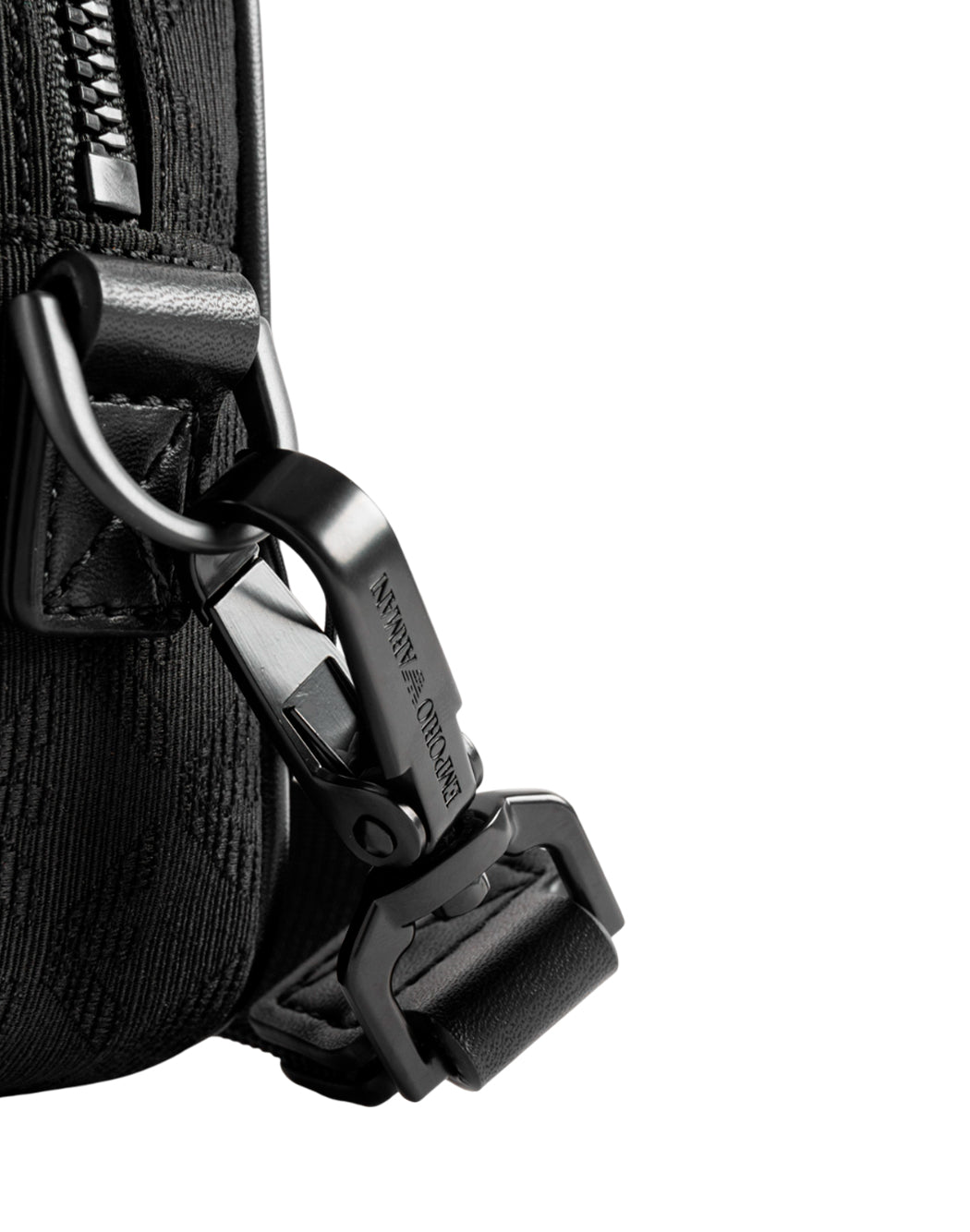 Emporio Armani POCHETTE CON LOGO RICAMATO Nero