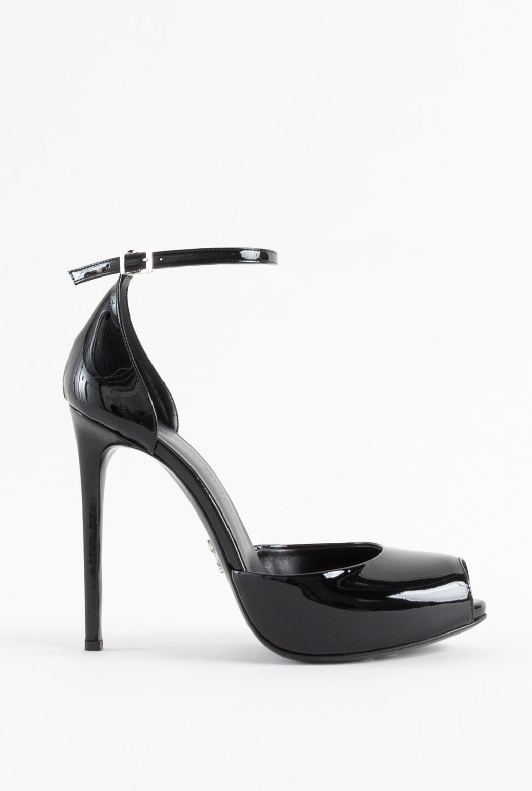 PETRA PATENT PUMPS