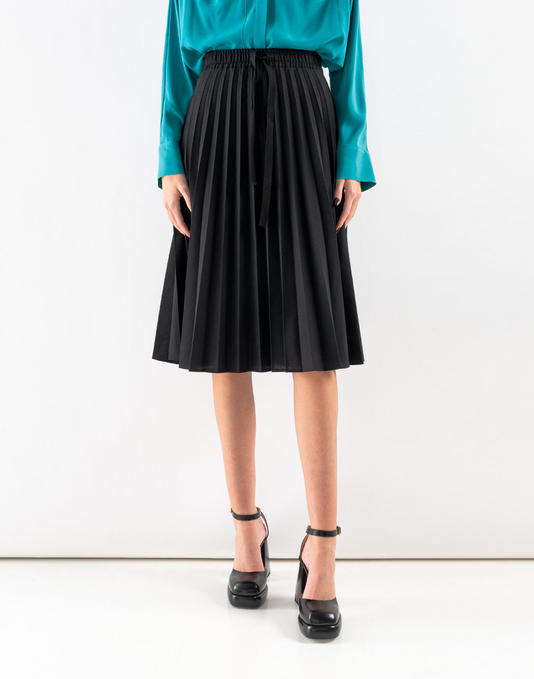 Midi skirts