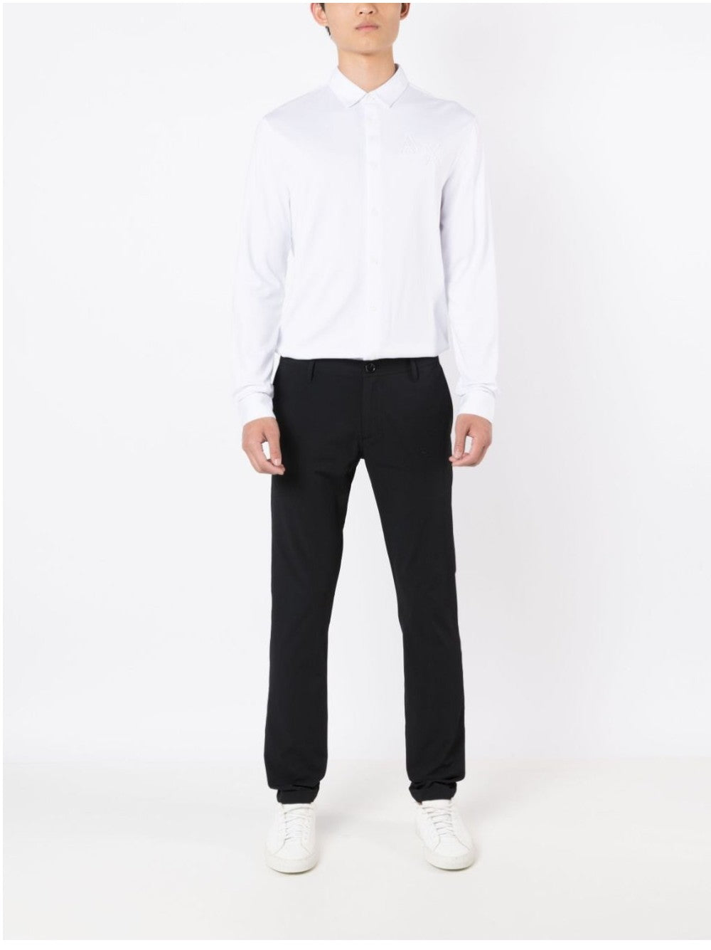 Armani Exchange PANTALONI CON LOGO IN RILIEVO Nero