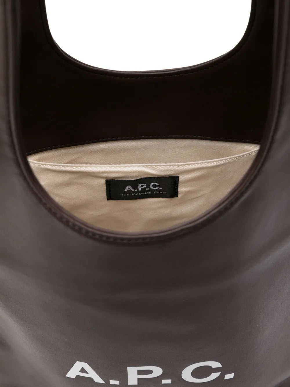A.p.c.  Marrone