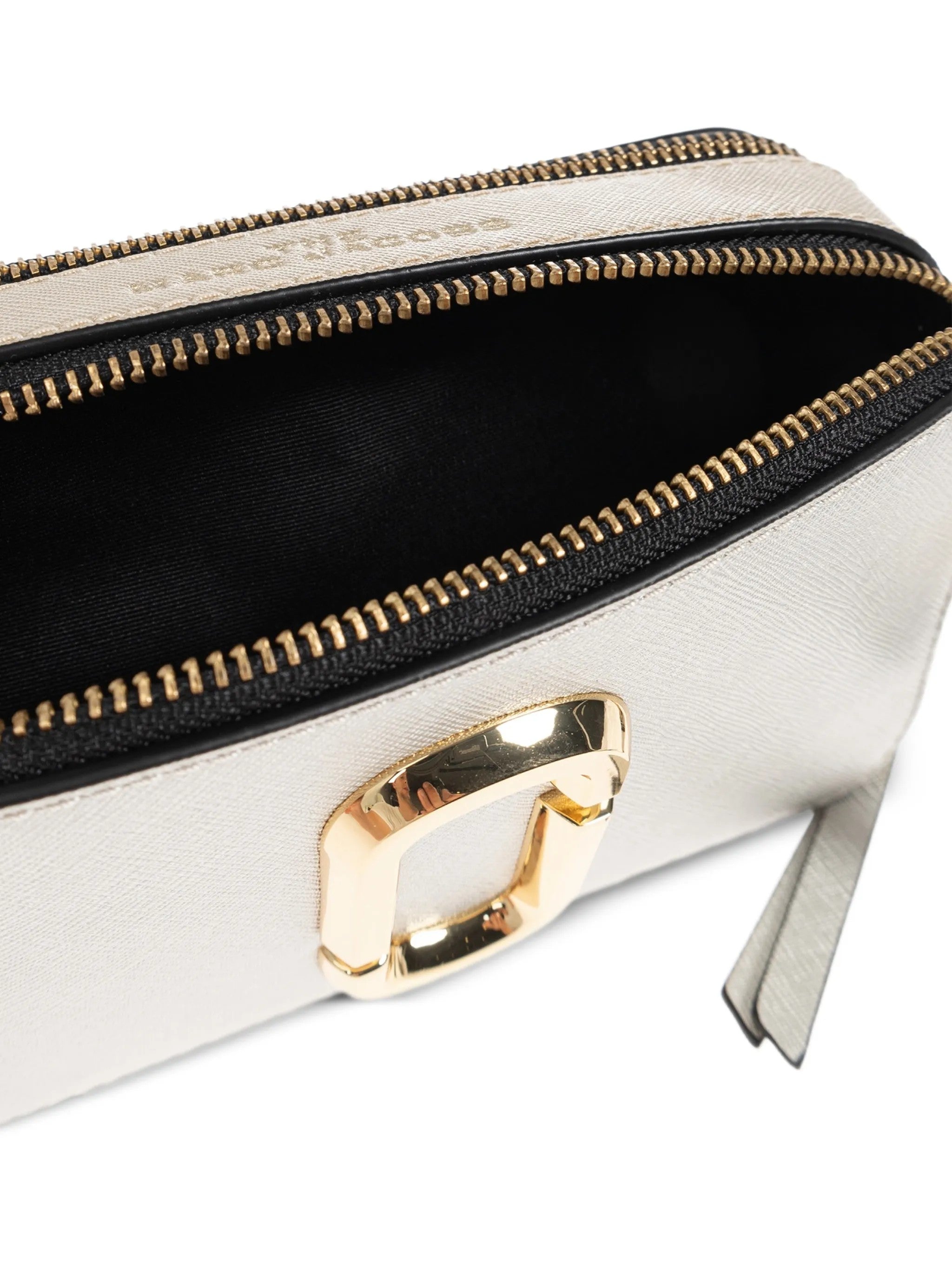 Marc Jacobs Platinum