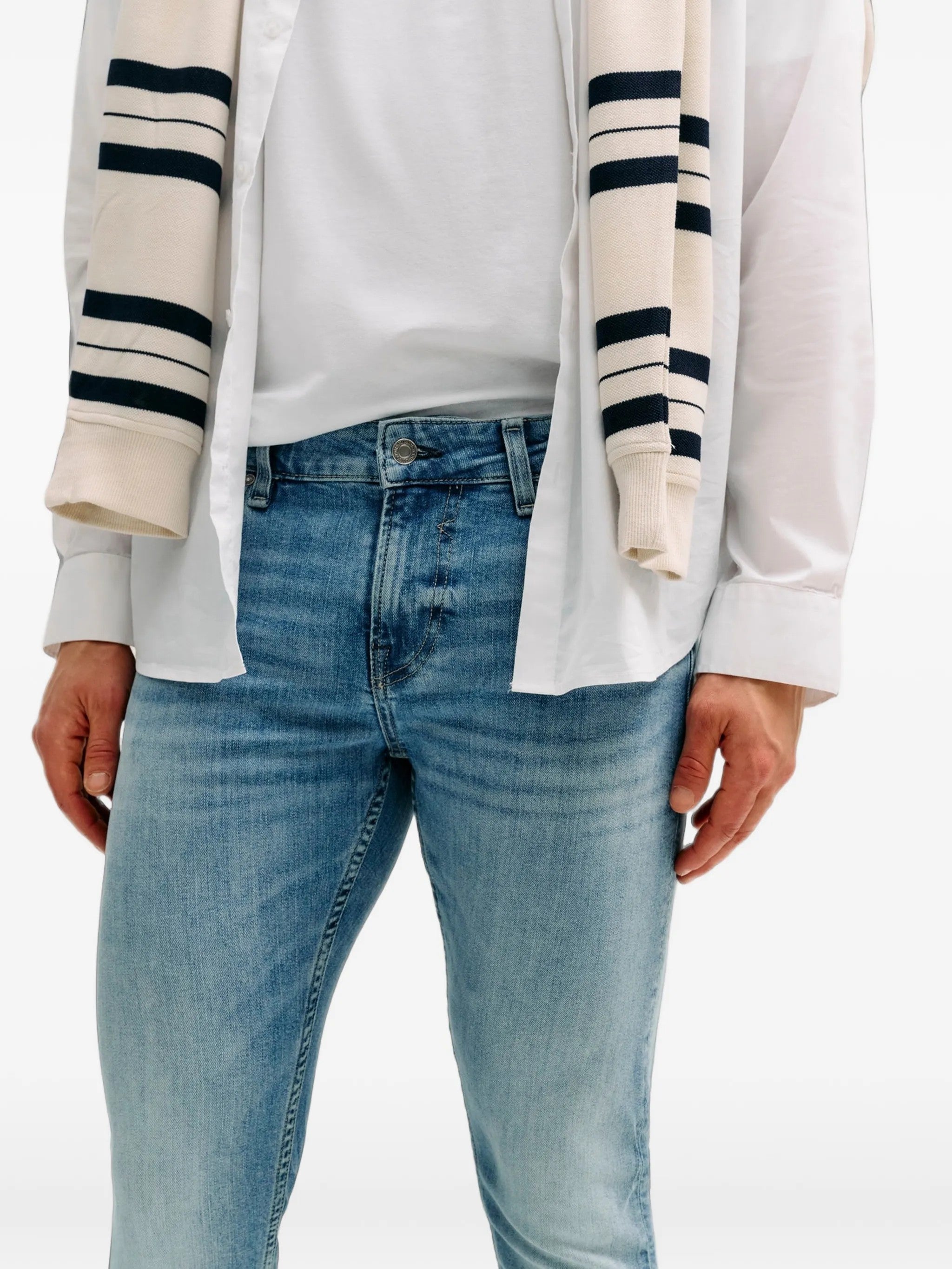 Guess Blu