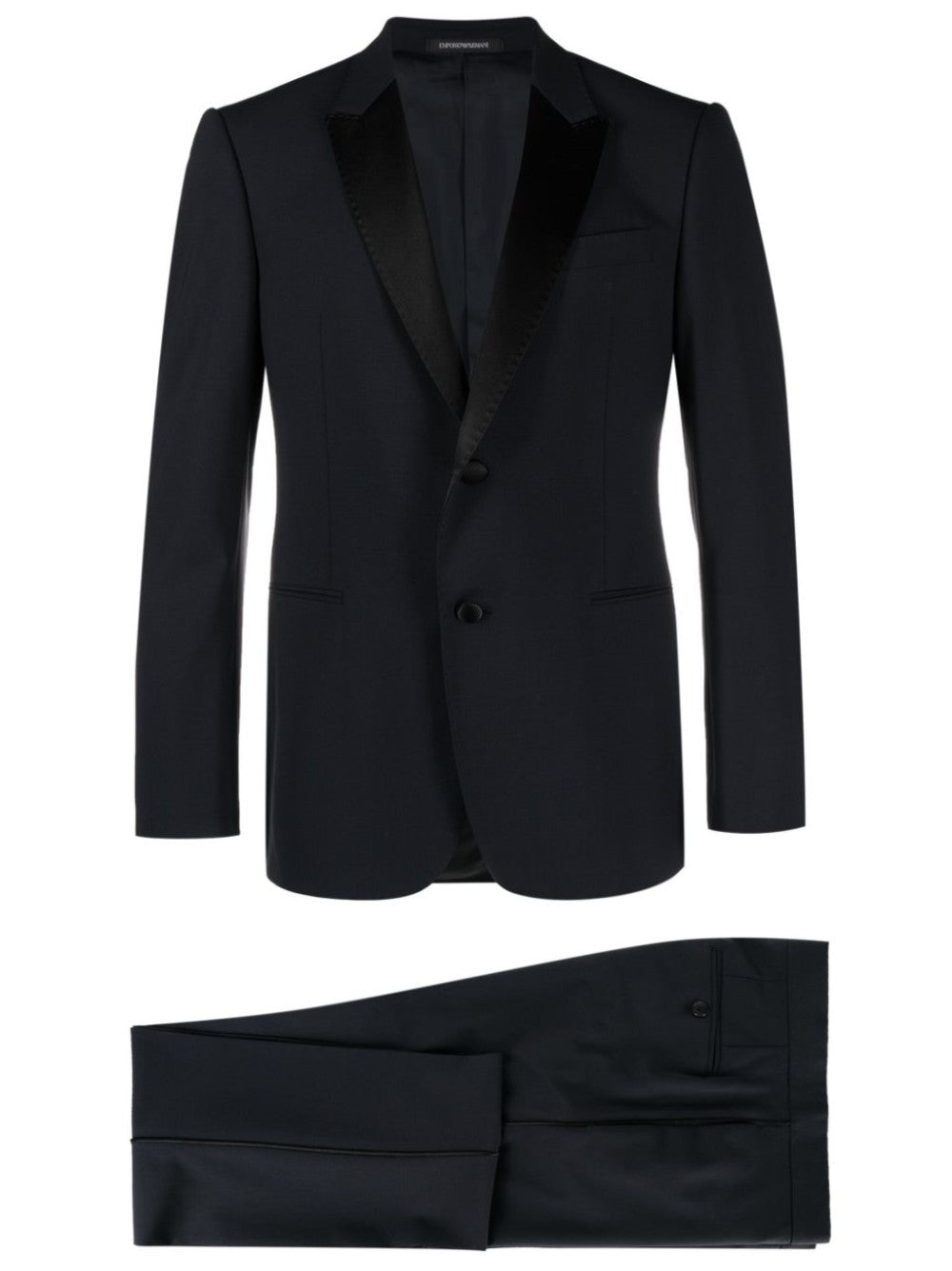Elegant dresses and smoothing