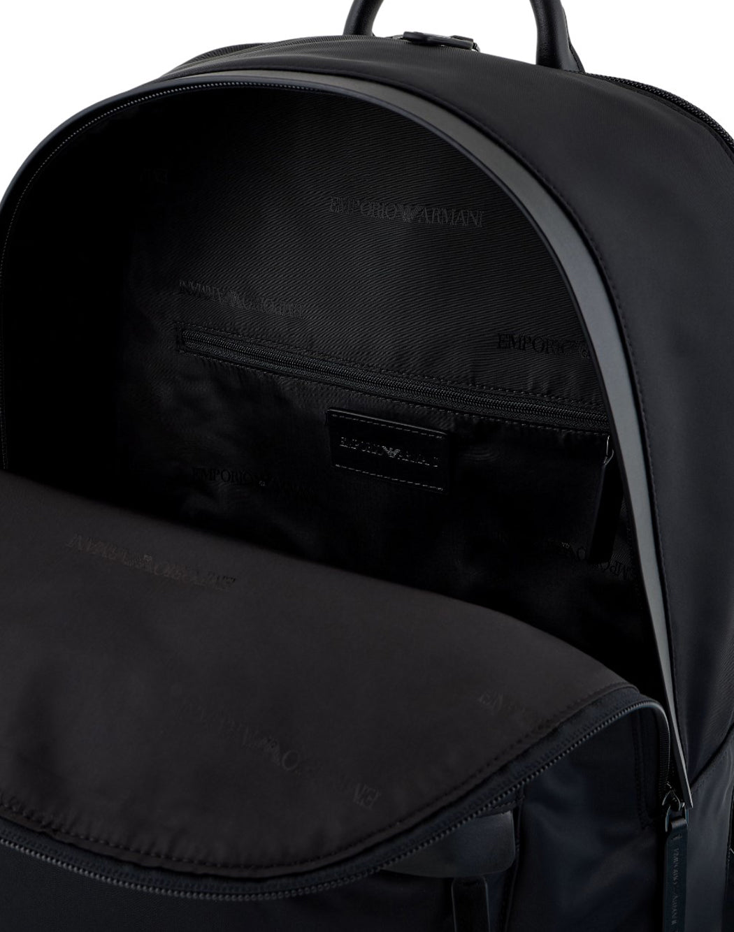 Emporio Armani ZAINO TONDO ASV Nero