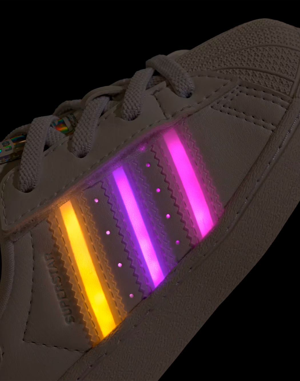 Adidas SUPERSTAR SNEAKERS WITH LED LIGHTS White