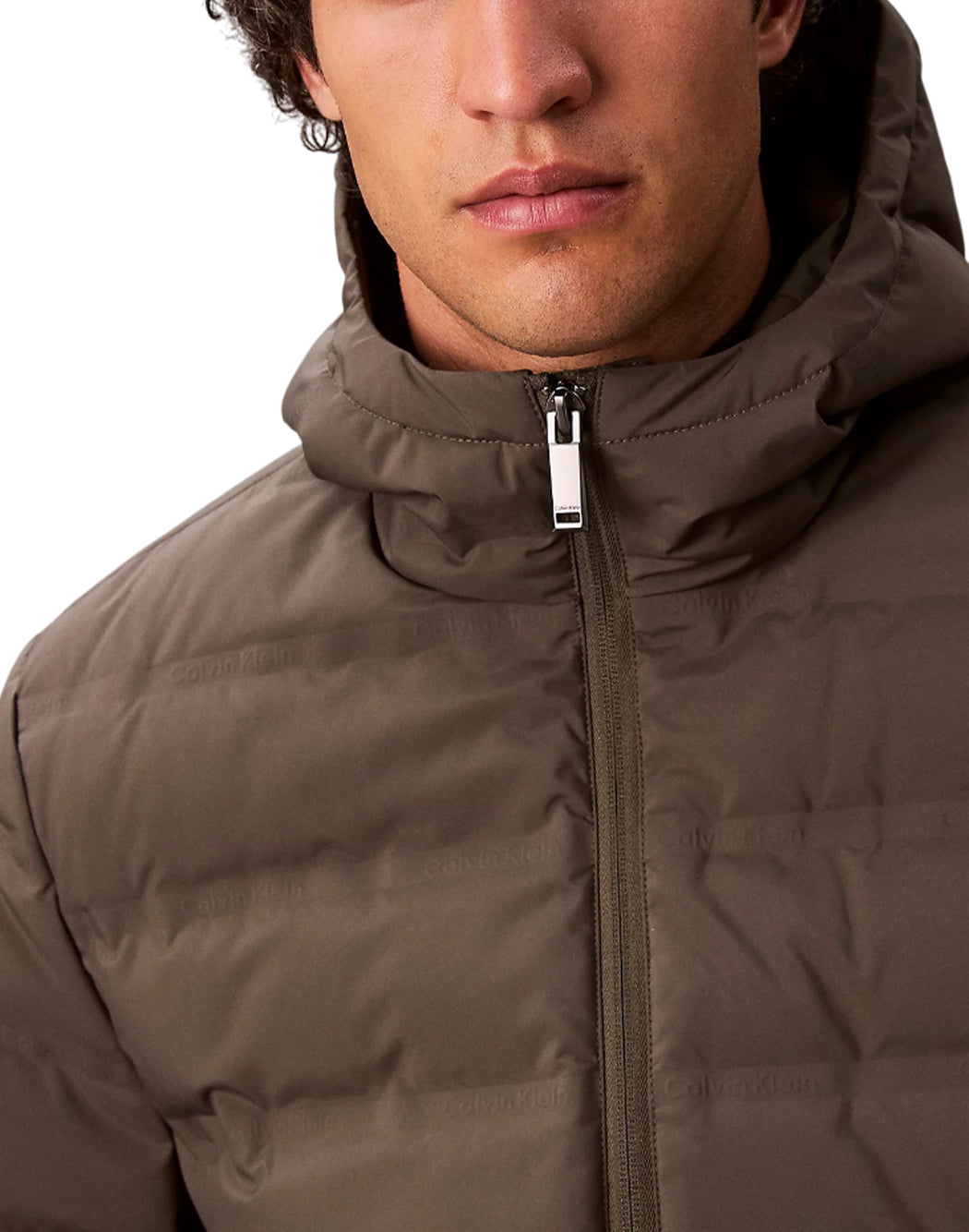 Calvin Klein  Marrone