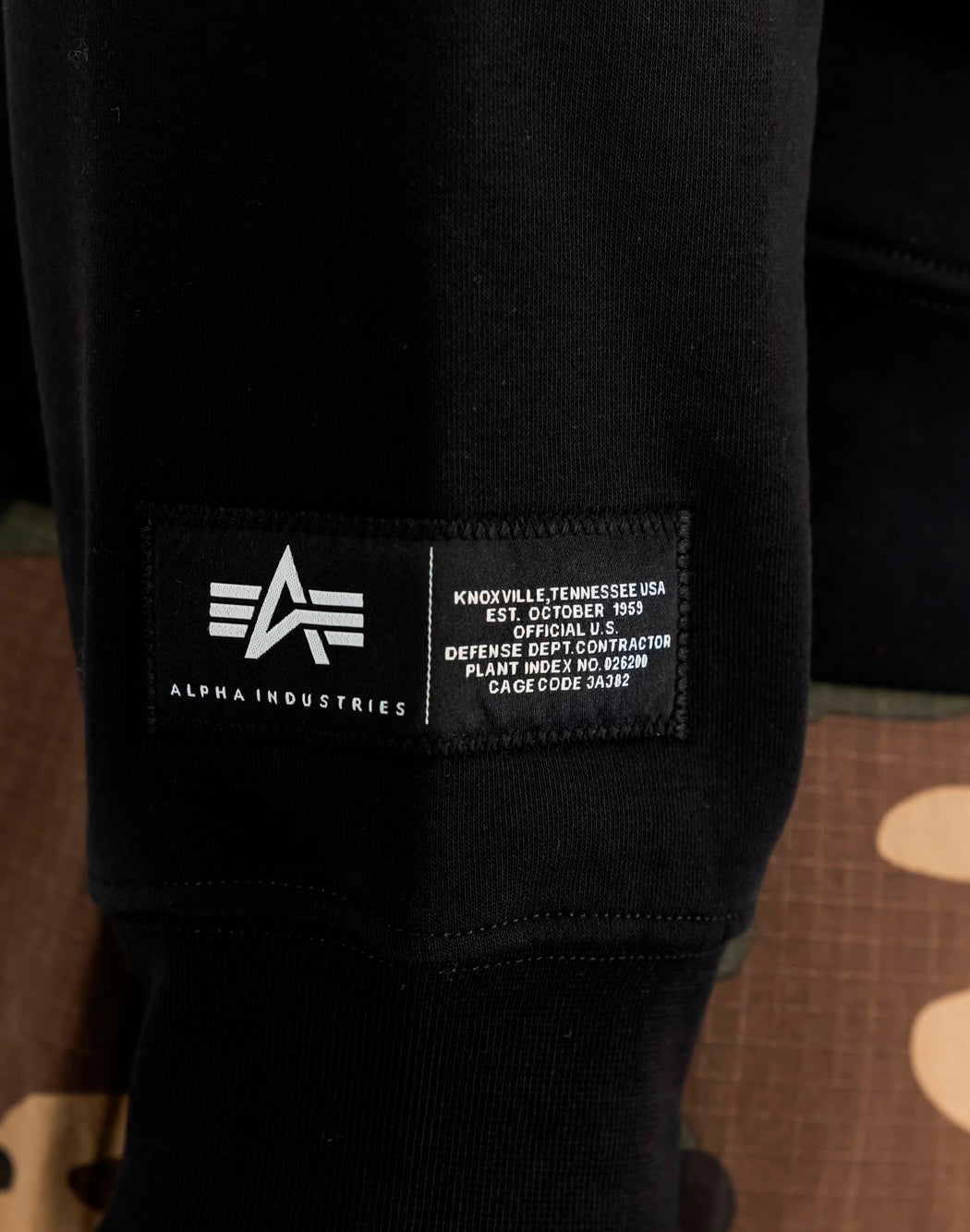 Alpha Industries  Nero