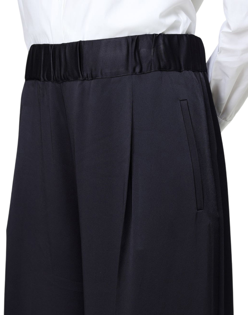 Semi-couture  Nero