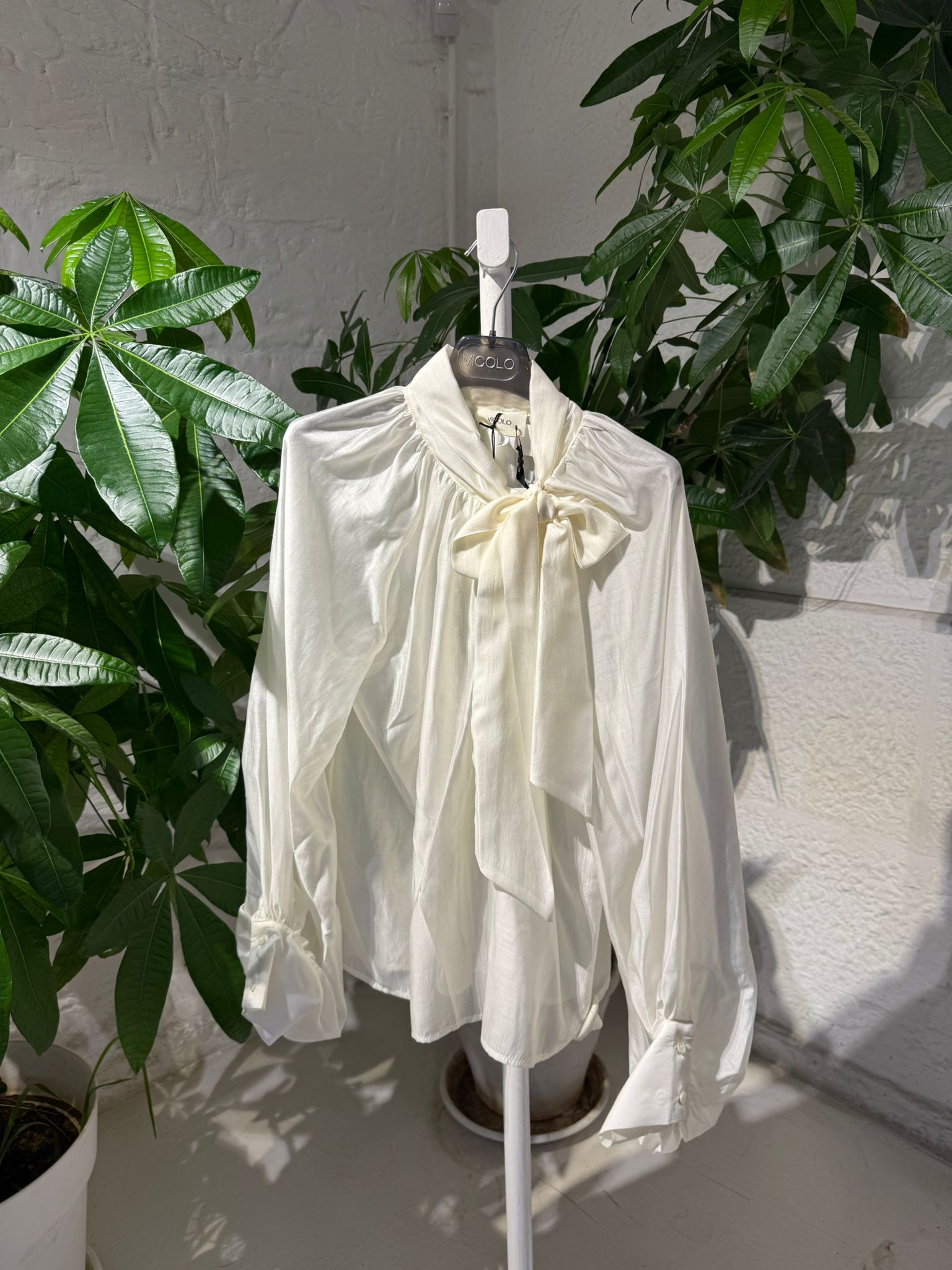 Vicolo  Bianco