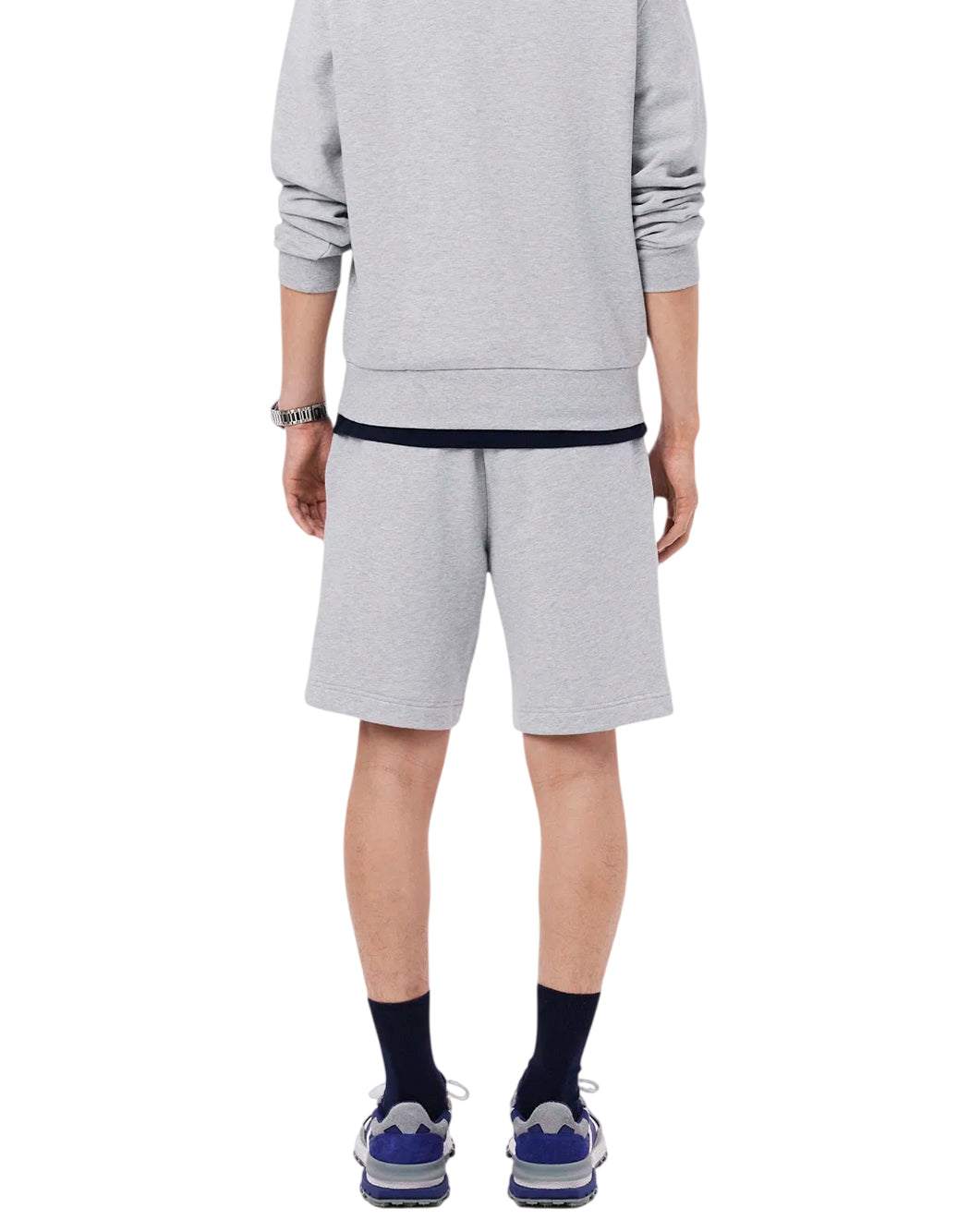 Lacoste Grau