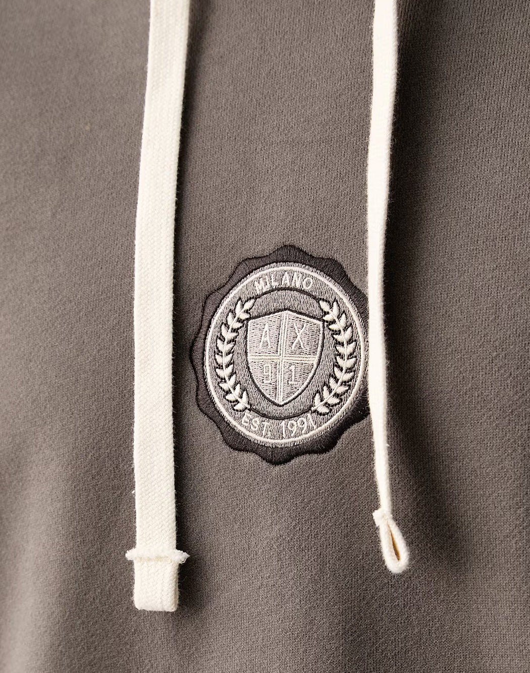 Armani Exchange  Marrone