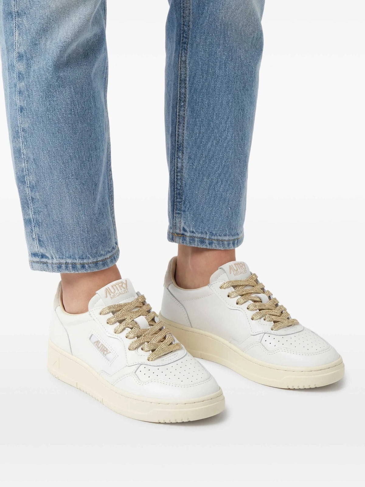 Autry SNEAKERS AUTRY MEDALIST LOW WHITE/GOLD – AULW-SW01 Bianco