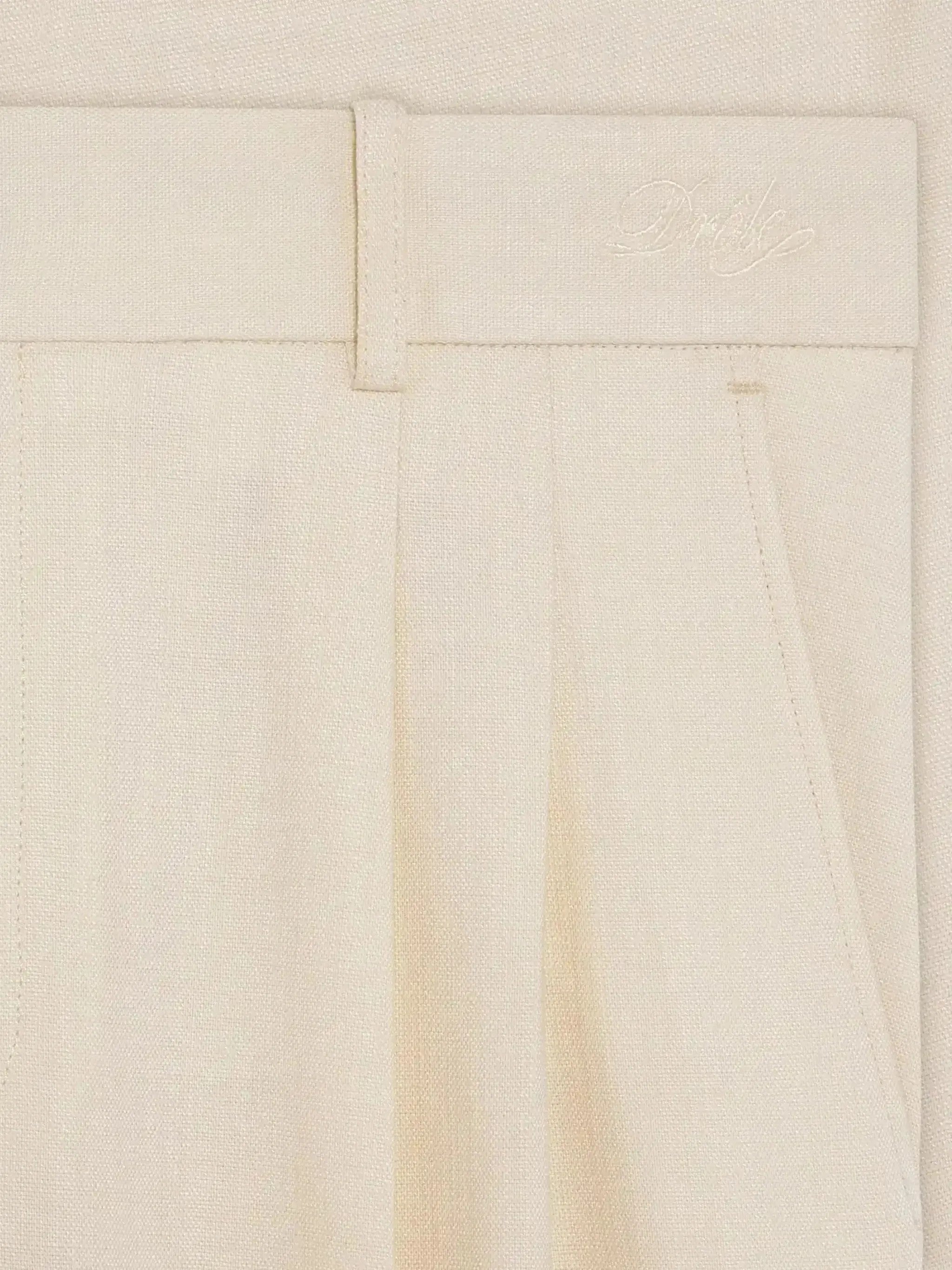 Drole De Monsieur White