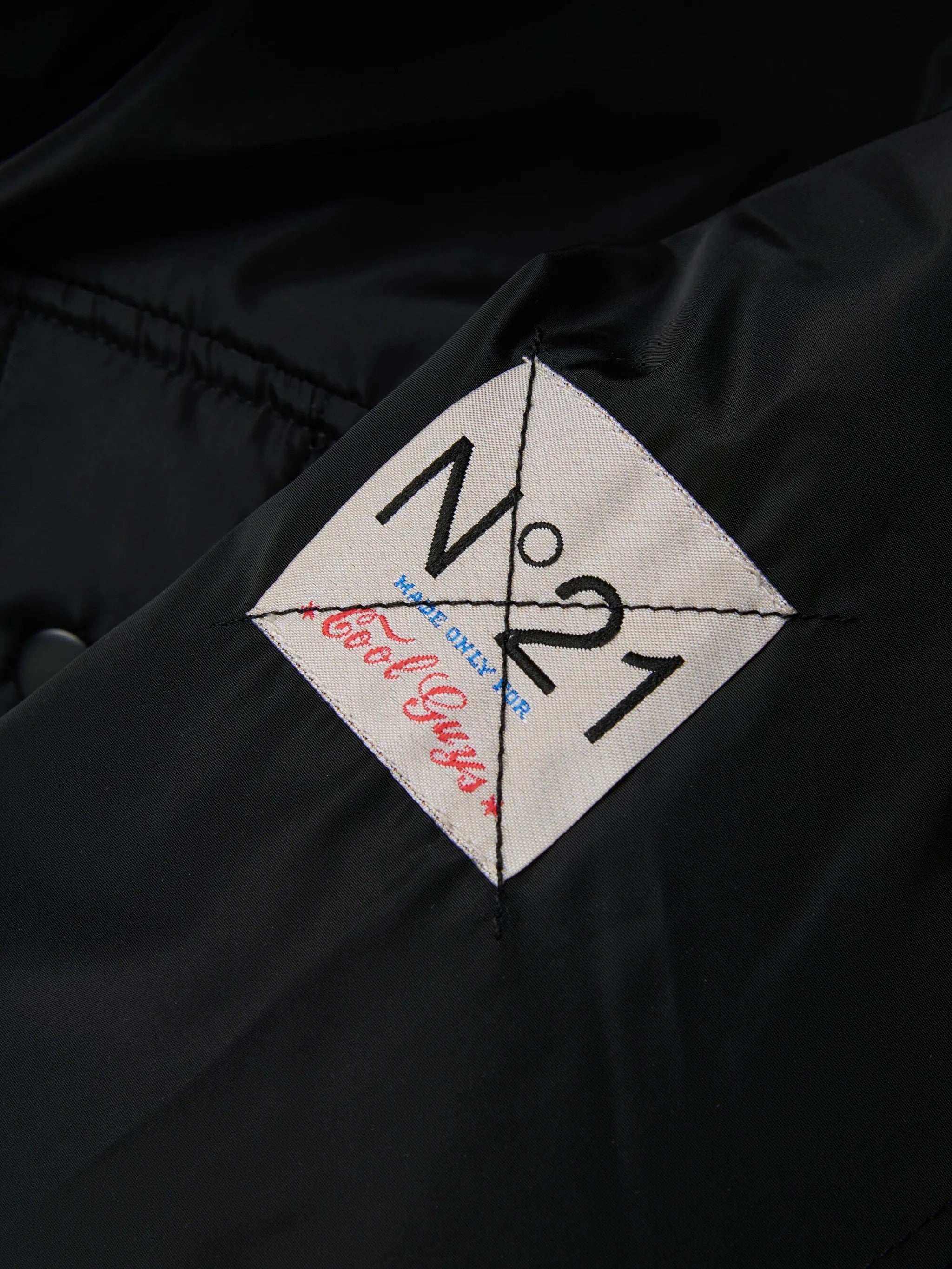 N.21  Nero