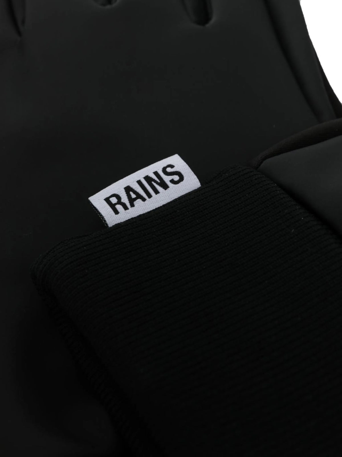 Rains  Nero