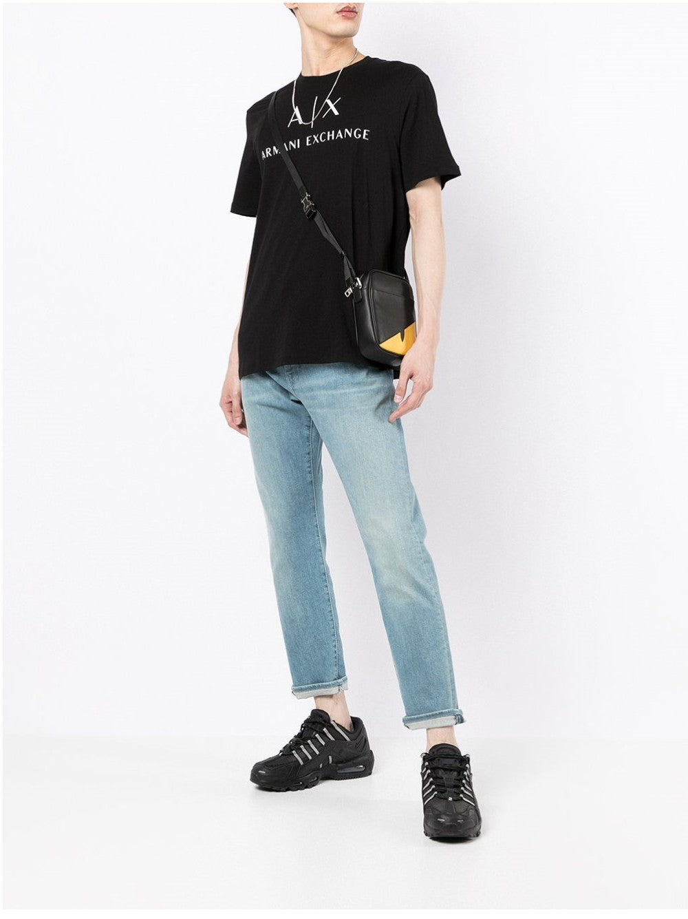 Armani Exchange T-SHIRT CON STAMPA LOGO Nero
